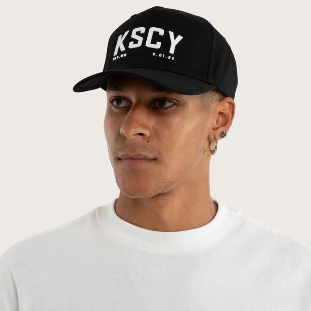Cube Cap Jet Black