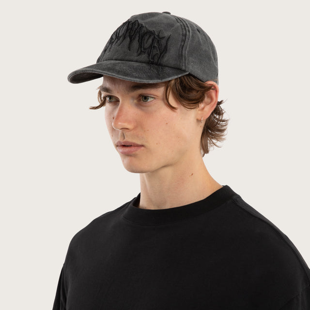 Arch Cap Washed Black
