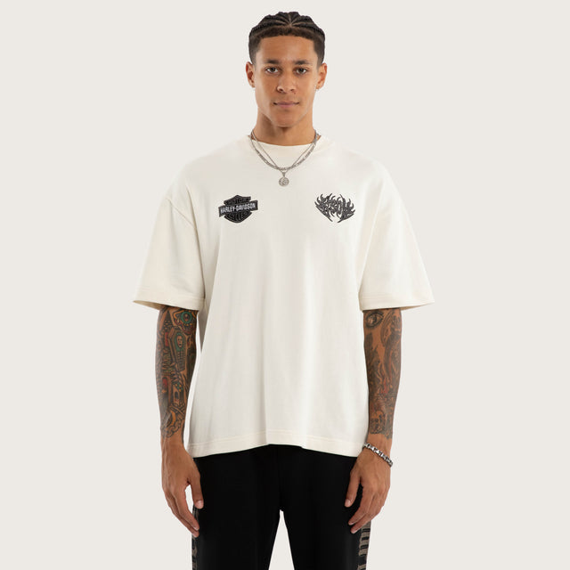 Model wears Outlaw Loopback Street Tee Tofu T-Shirts Grey – image 4