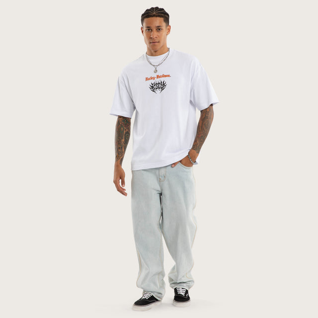 Model wears Burnout Street Tee Optical White T-Shirts White – image 7