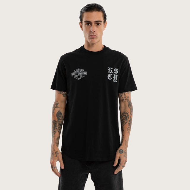 Model wears Rustline Dual Curved Tee Jet Black T-Shirts in Black - Image 1