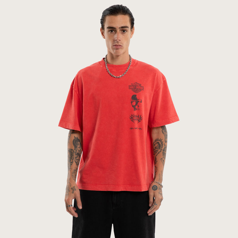 Chopper Street Tee - Snow Scarlet