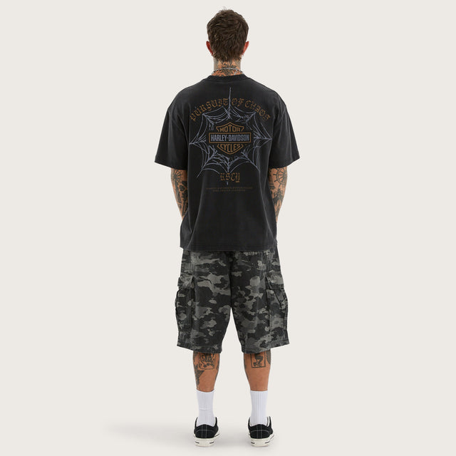 Model wears Rally Street Tee Mineral Black T-Shirts Black – image 6