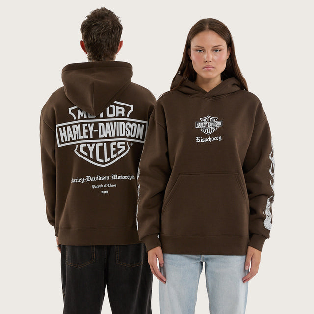 Model wears Freedom Relaxed Hoodie Slate Brown Hoodies Brown – image 1