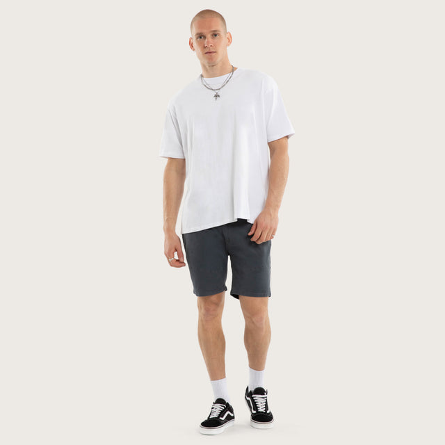 Model wears Wyvern Short Ombre Blue Shorts Blue – image 2