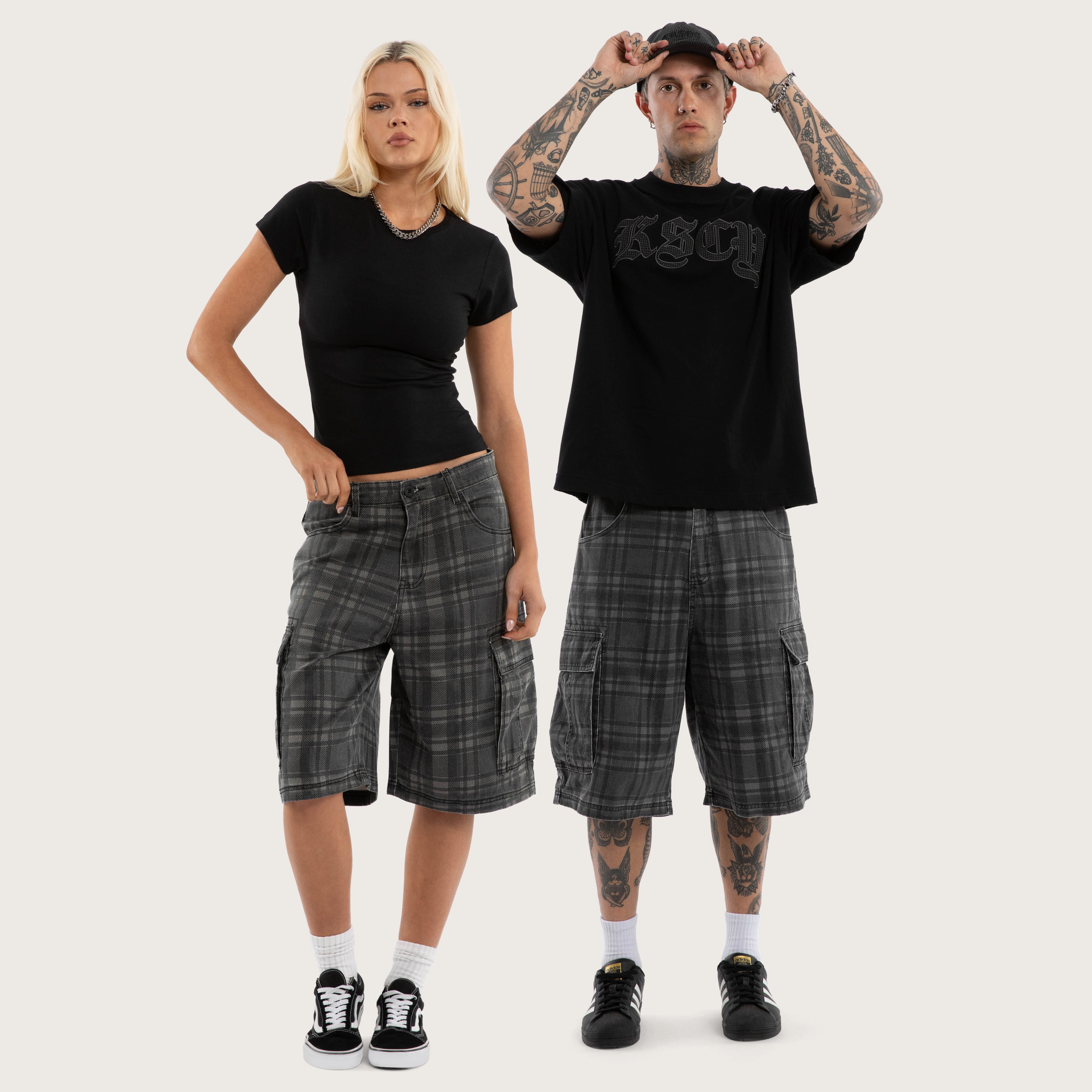 Wilson K7 Super Baggy Short Black Check | KSCY