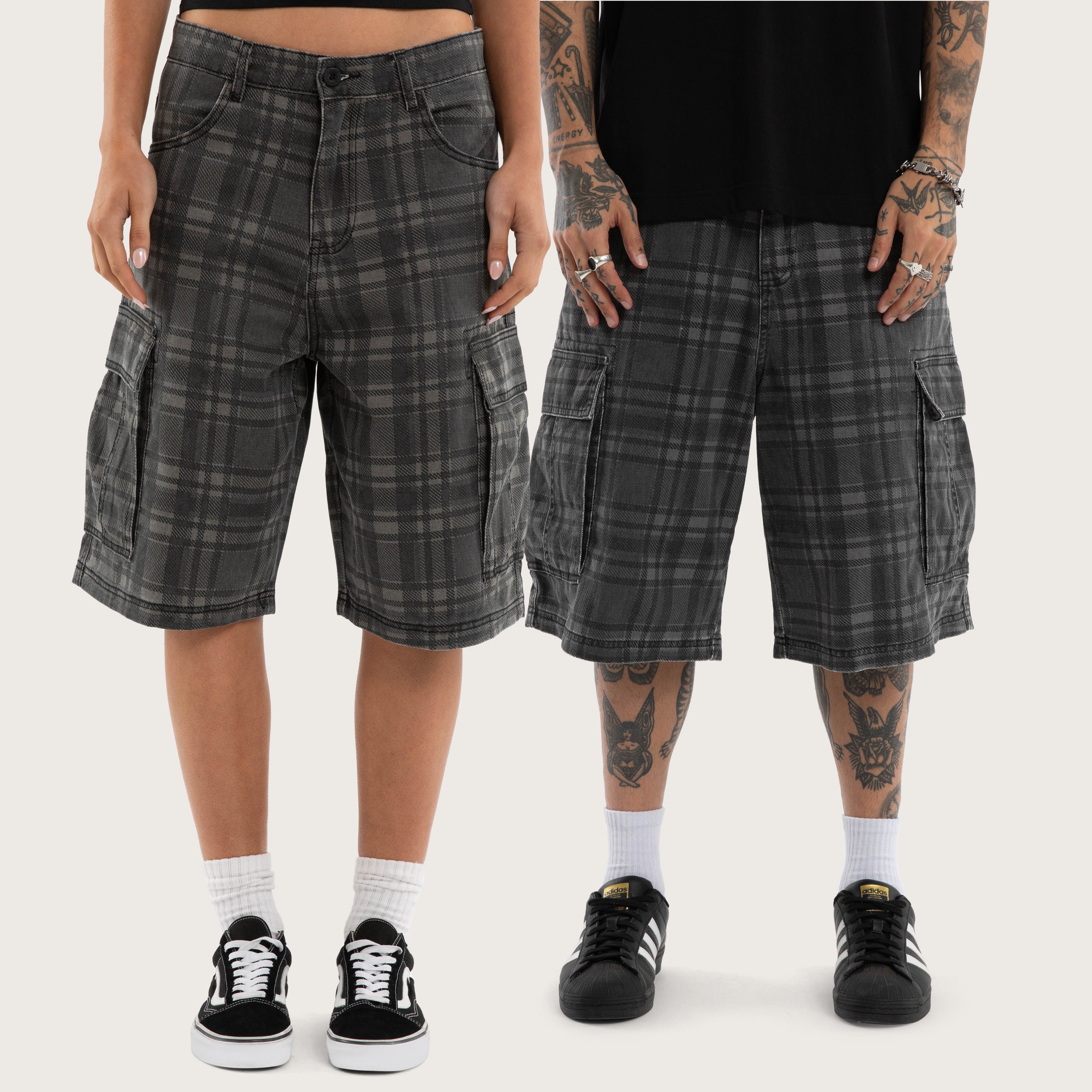 Wilson K7 Super Baggy Short Black Check | KSCY