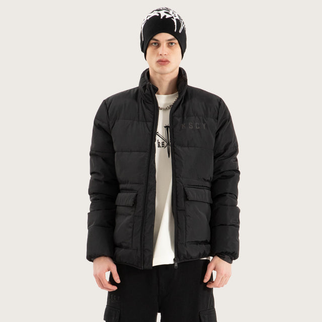 Solitary Puffer Jacket Jet Black