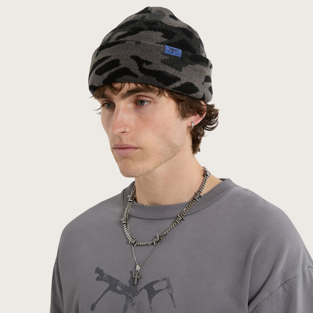 Connecting Beanie Bat Camo