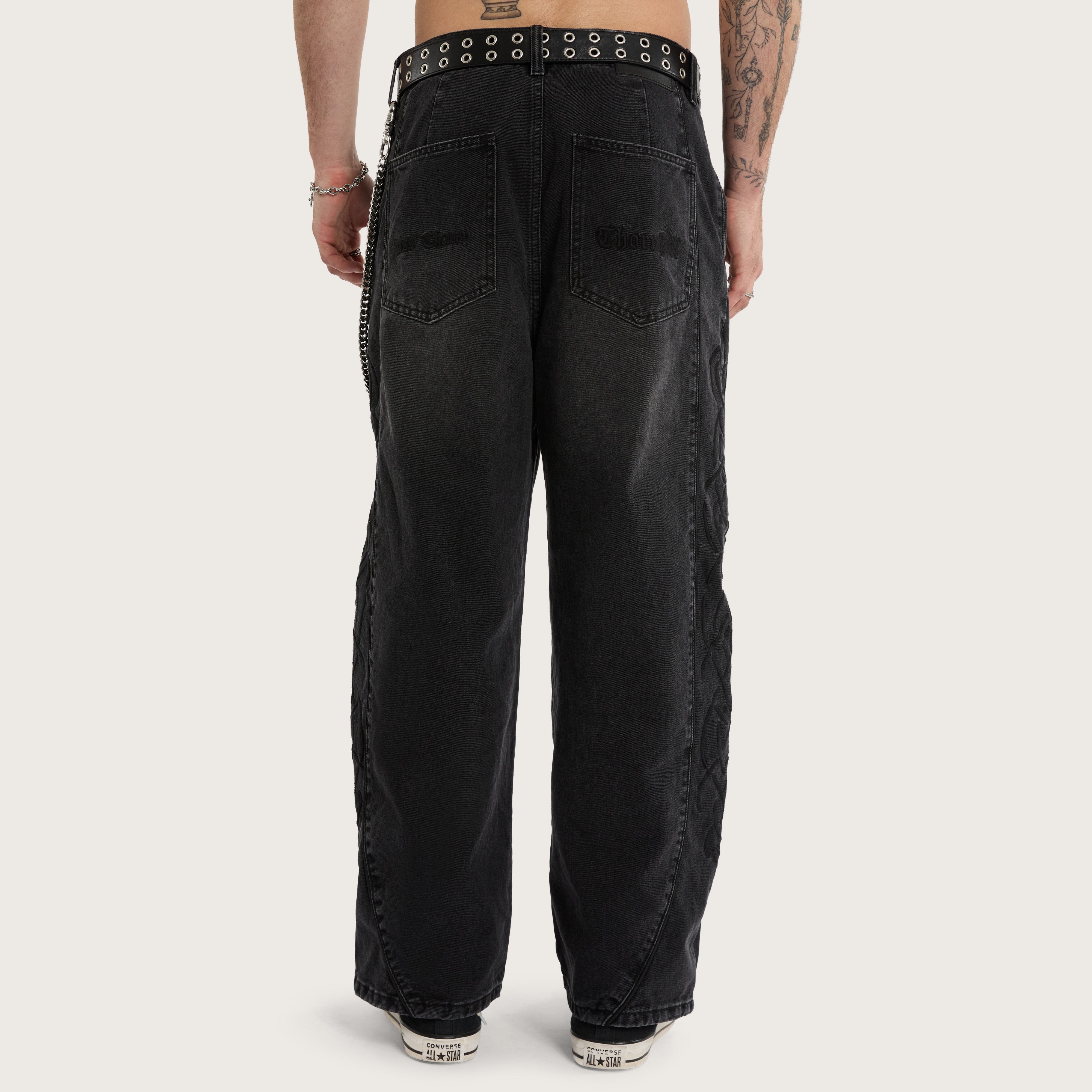 Thornhill Apart Balloon Jean Jet Black | KSCY