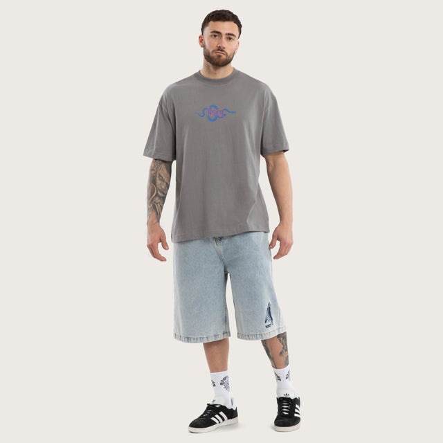 Model wears Grave Street Tee Steel T-Shirts in Grey - Image 5