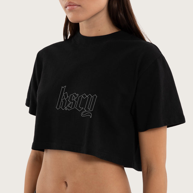 Model wears Seraphina Crop Tee Jet Black T-Shirts  – image 2