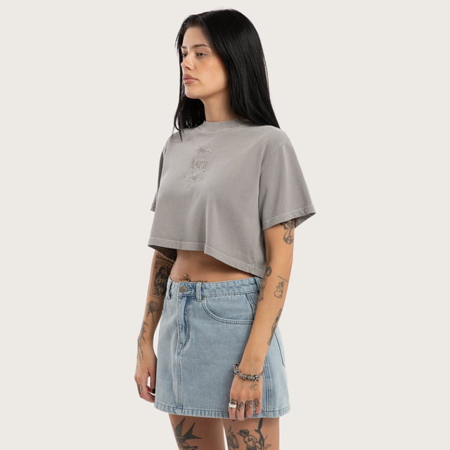 Raven Crop Tee Pigment Alloy