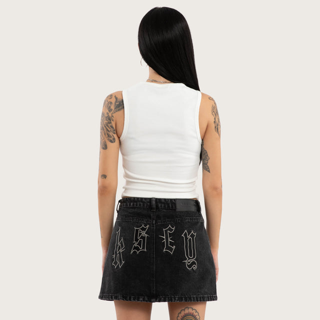 Model wears Lilith Rib Tank Natural White Tanks White – image 2