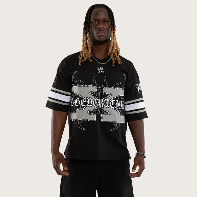 Model wears D-Generation X Mesh Jersey Jet Black Jerseys Black – image 2