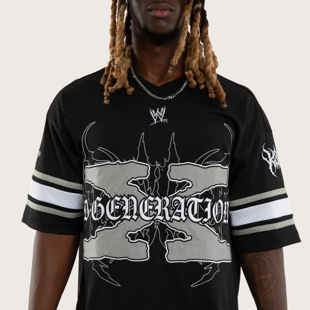 Model wears D-Generation X Mesh Jersey Jet Black Jerseys Black – image 4
