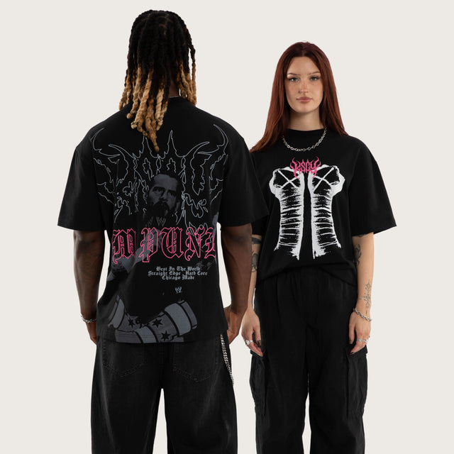 Model wears CM Pipe Bomb Street Tee Jet Black T-Shirts Black – image 1