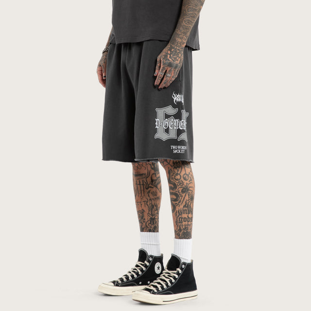 Model wears D-Generation X Loopback Trackshort Pigment Black Trackshorts Black – image 1