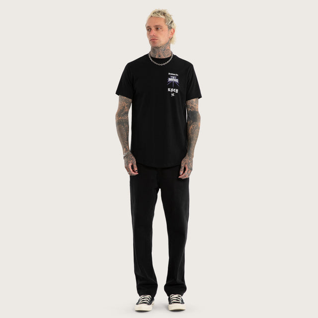 Model wears Undertaker Dual Curved Tee Jet Black T-Shirts Black – image 5