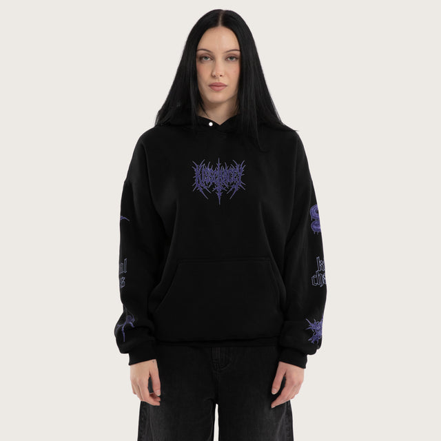 Model wears Francesca Box Fit Hoodie Jet Black Hoodies Black – image 1
