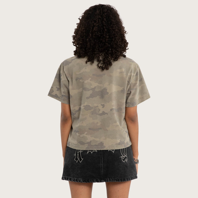 Model wears Resolute Rebel Tee Airwolf Camo T-Shirts in Camo Image - 3