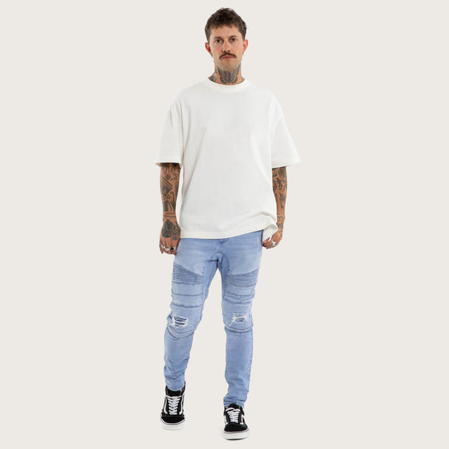 Model wears Cobra Pant Alaskan Blue Pants Blue – image 4