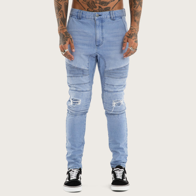 Model wears Cobra Pant Alaskan Blue Pants Blue – image 3