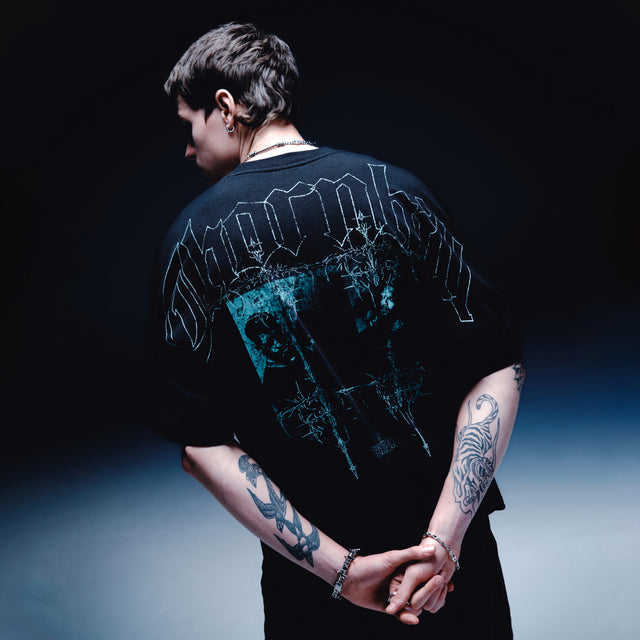 Torn Batwing Tee Jet Black