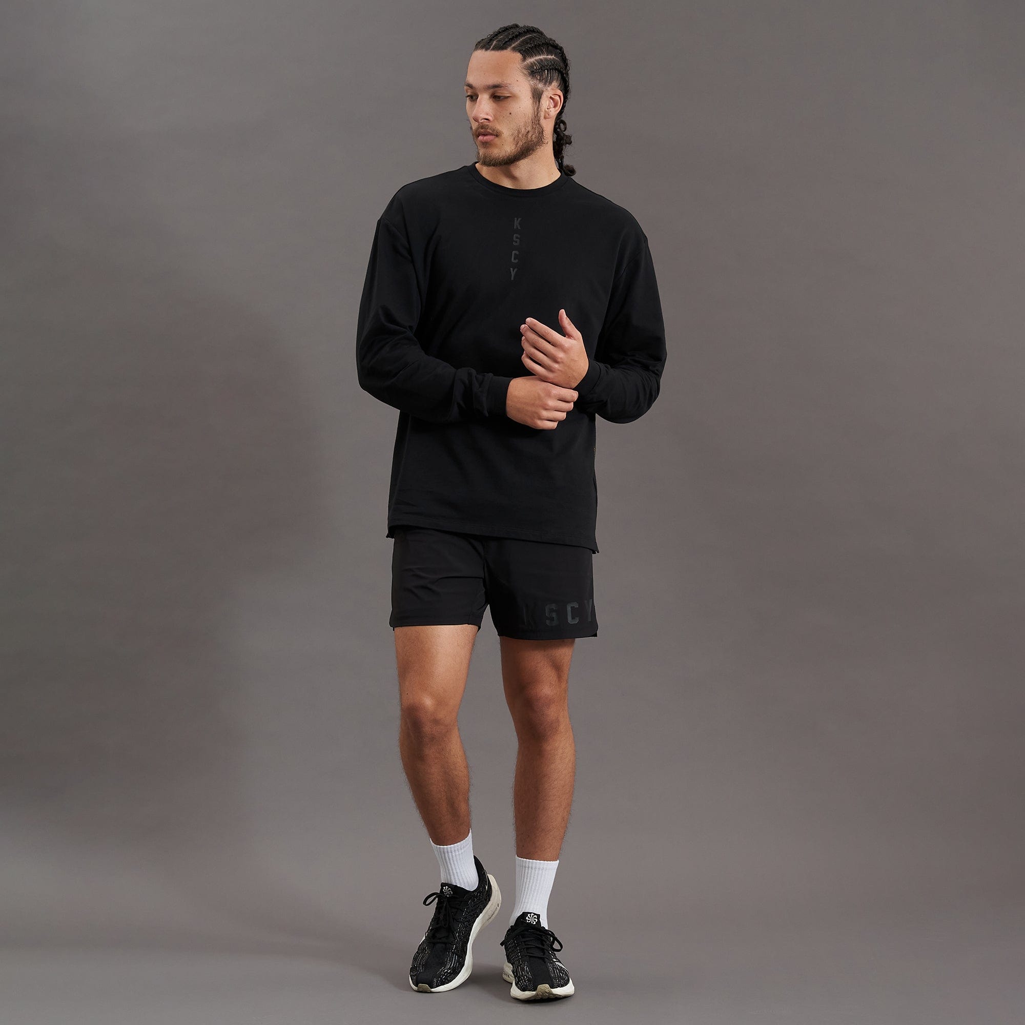 Advance Relaxed Long Sleeve T-Shirt Jet Black