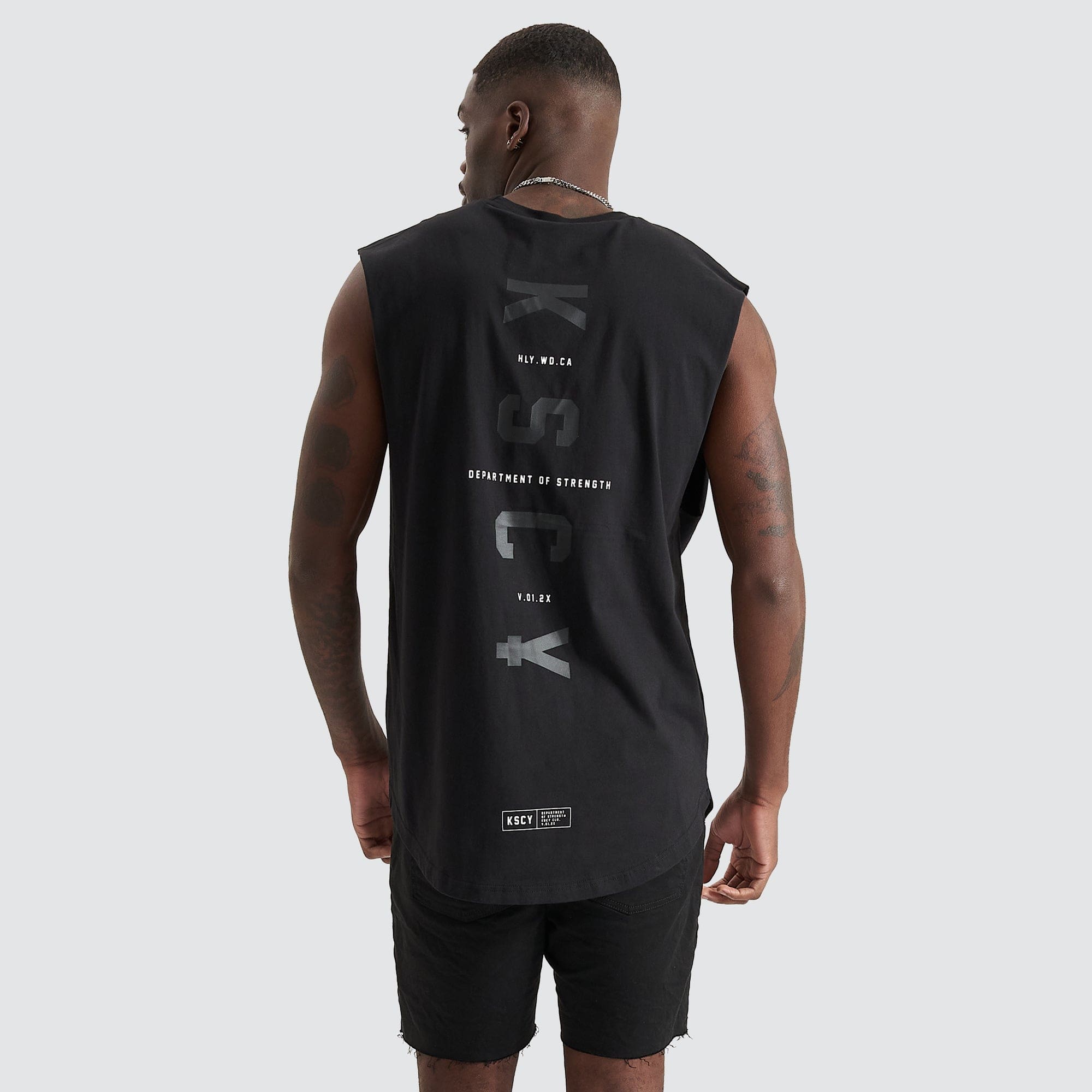 Divided Dual Curved Muscle Tee Jet Black