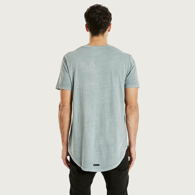 Essentials Dual Curved T-Shirt Pigment Lead