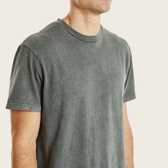 Essentials Relaxed Fit T-Shirt Pigment Asphalt