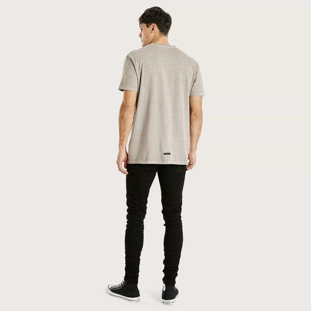 Essentials Relaxed Fit T-Shirt Pigment Gull
