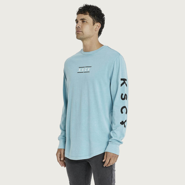 Fractured Dual Curved Long Sleeve T-Shirt Pigment Reef