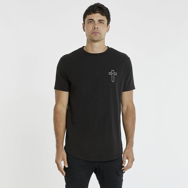 Interview Dual Curved T-Shirt Jet Black