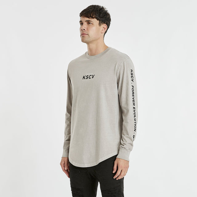 Bellvale Dual Curved Long Sleeve T-Shirt Pigment Dove