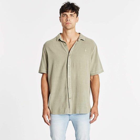 Downtown Relaxed Short Sleeve Shirt Pigment Khaki