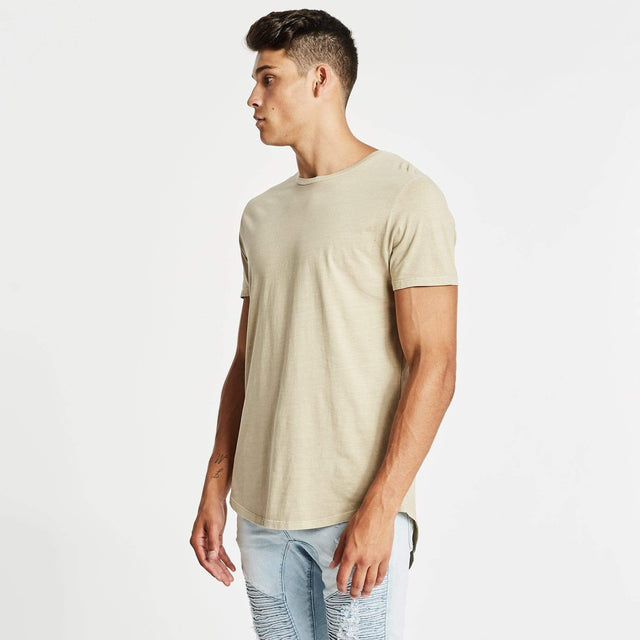 Essential Dual Curved Hem T-Shirt Pigment Sand