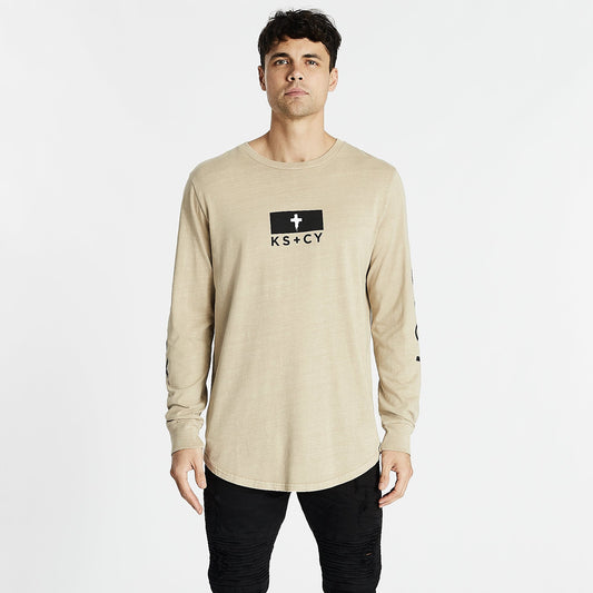 Over It Dual Curved Longsleeve T-Shirt Pigment Sand