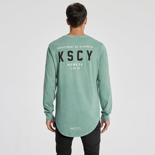 Petition Dual Curved Long Sleeve T-Shirt Pigment Trellis