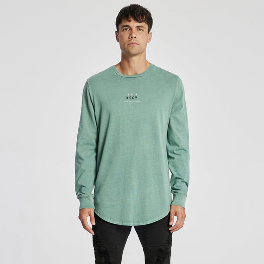 Petition Dual Curved Long Sleeve T-Shirt Pigment Trellis