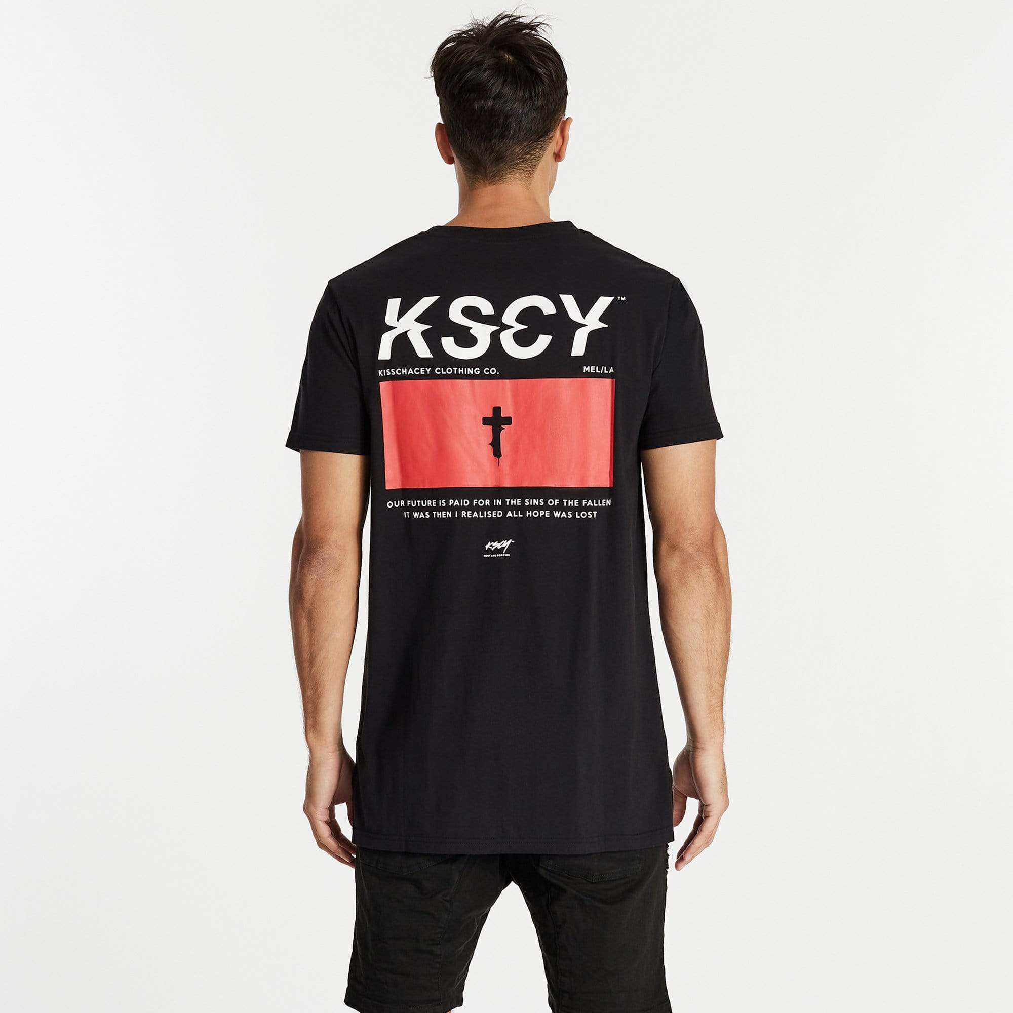 Realisation Step Hem T-Shirt Jet Black
