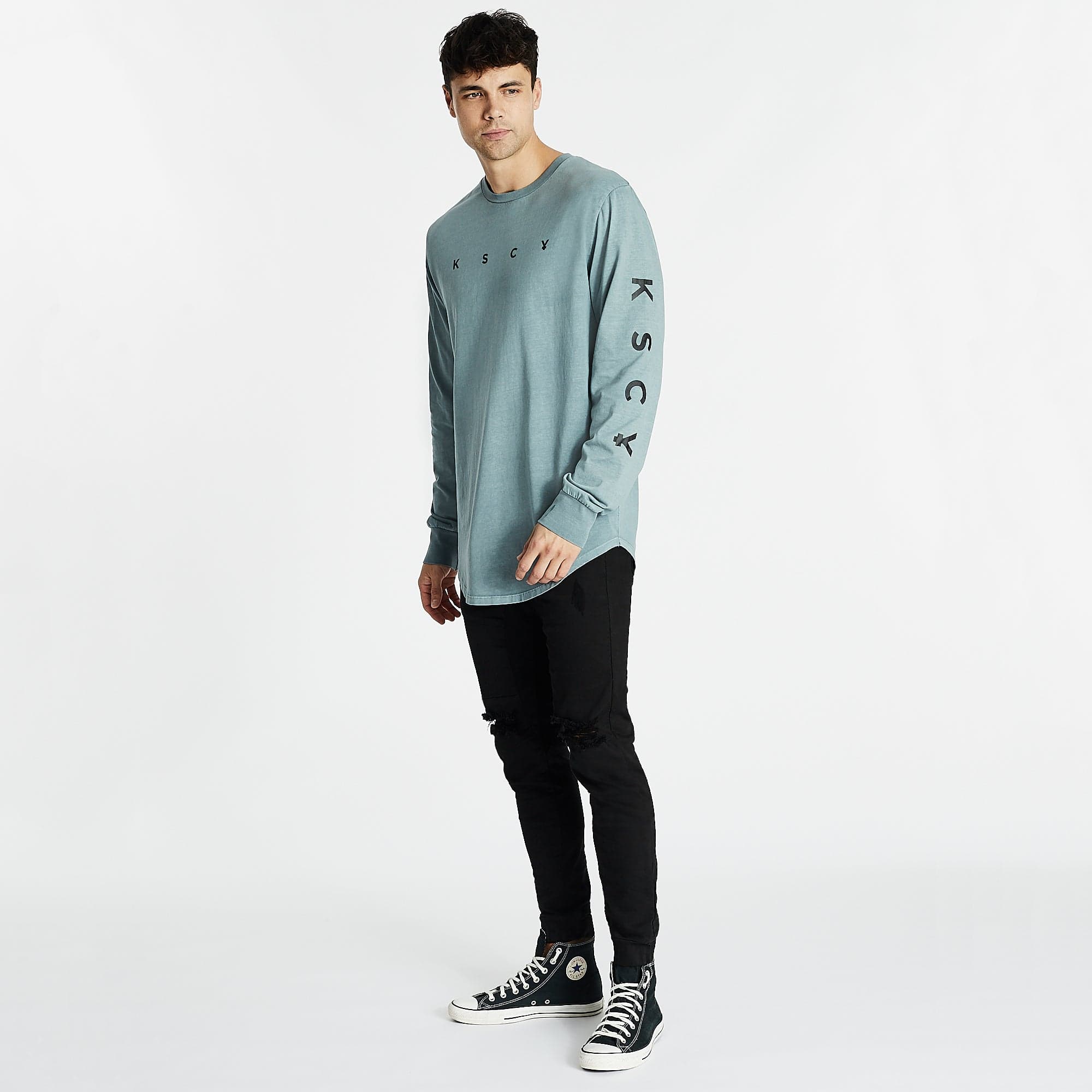 White Noise Dual Curved Long Sleeve T-Shirt Pigment Lead